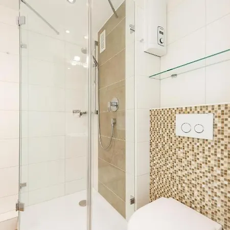 Apartmenthaus Duenenburg Duenenburg App 08 Westerland